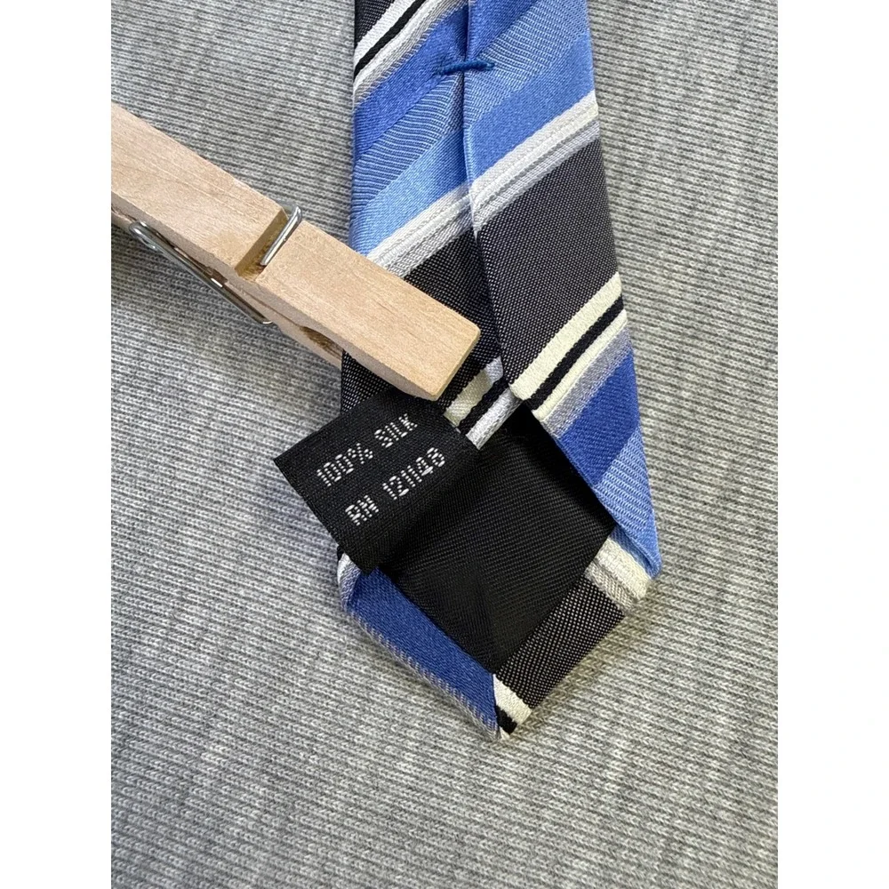 Kenneth Cole Reaction Mens Silk‎ Tie Blue Black White Diagonal Striped Classic